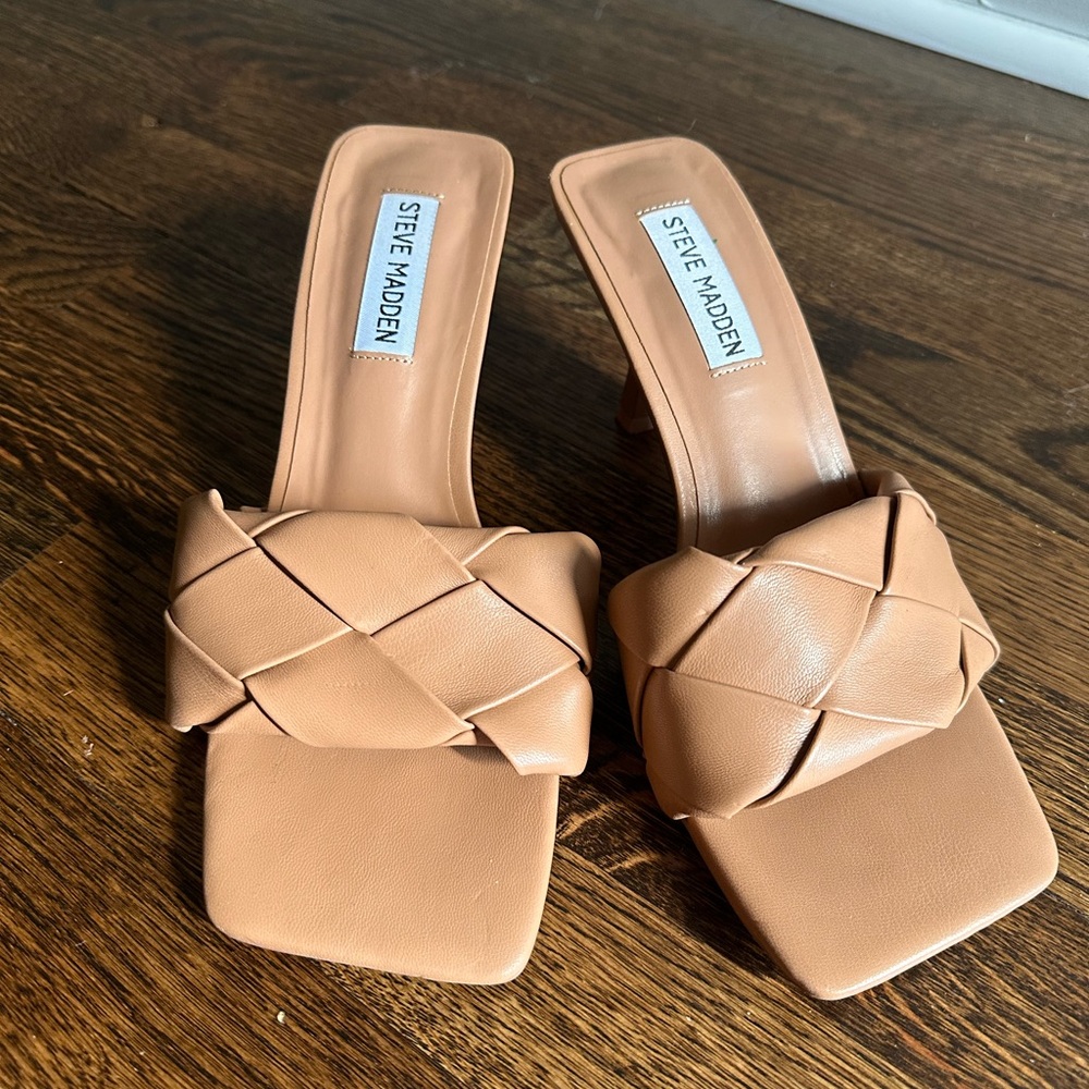 Steve Madden Tiana Camel Woven Heels